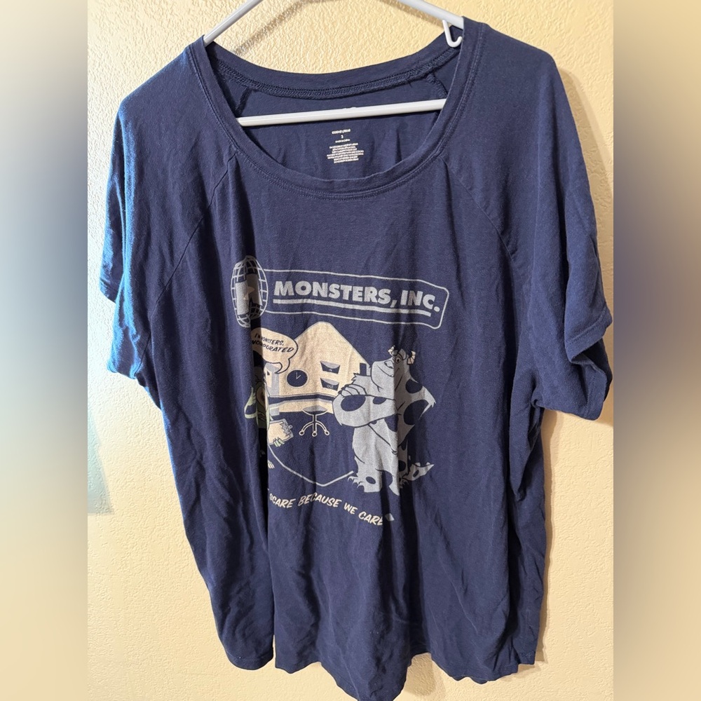 Torrid Disney Pixar Monsters Inc Mike & Sully We Scare Graphic Tee‎ T shirt 3x
